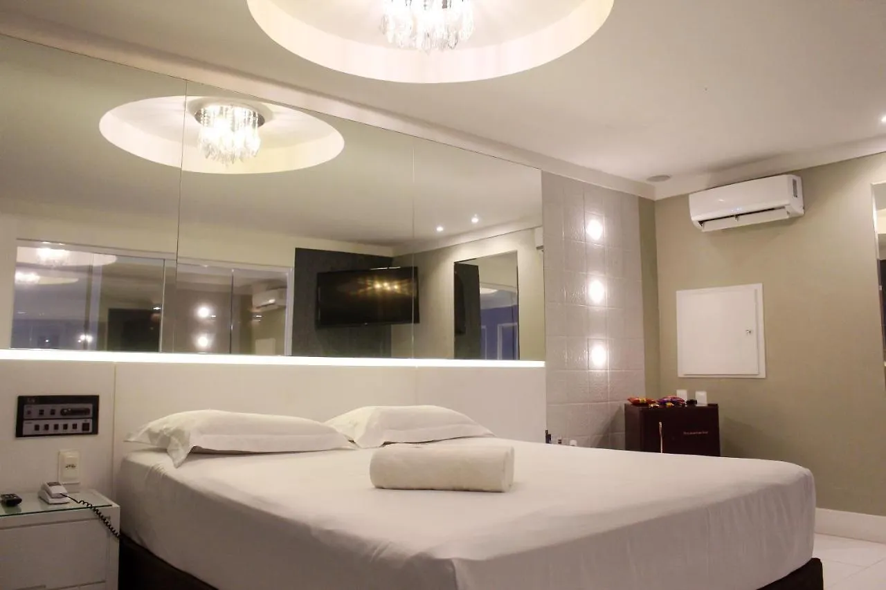 Lux Motel Натал